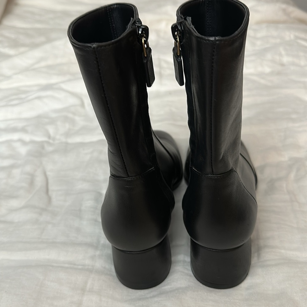 Elegant Stewart Weitzman Black Leather Ankle Boots with Inner Side Zipper NWOT - Picture 8 of 15
